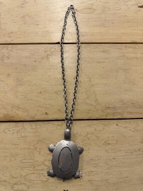Silver Turtle Pendant Necklace - Chunky Chain